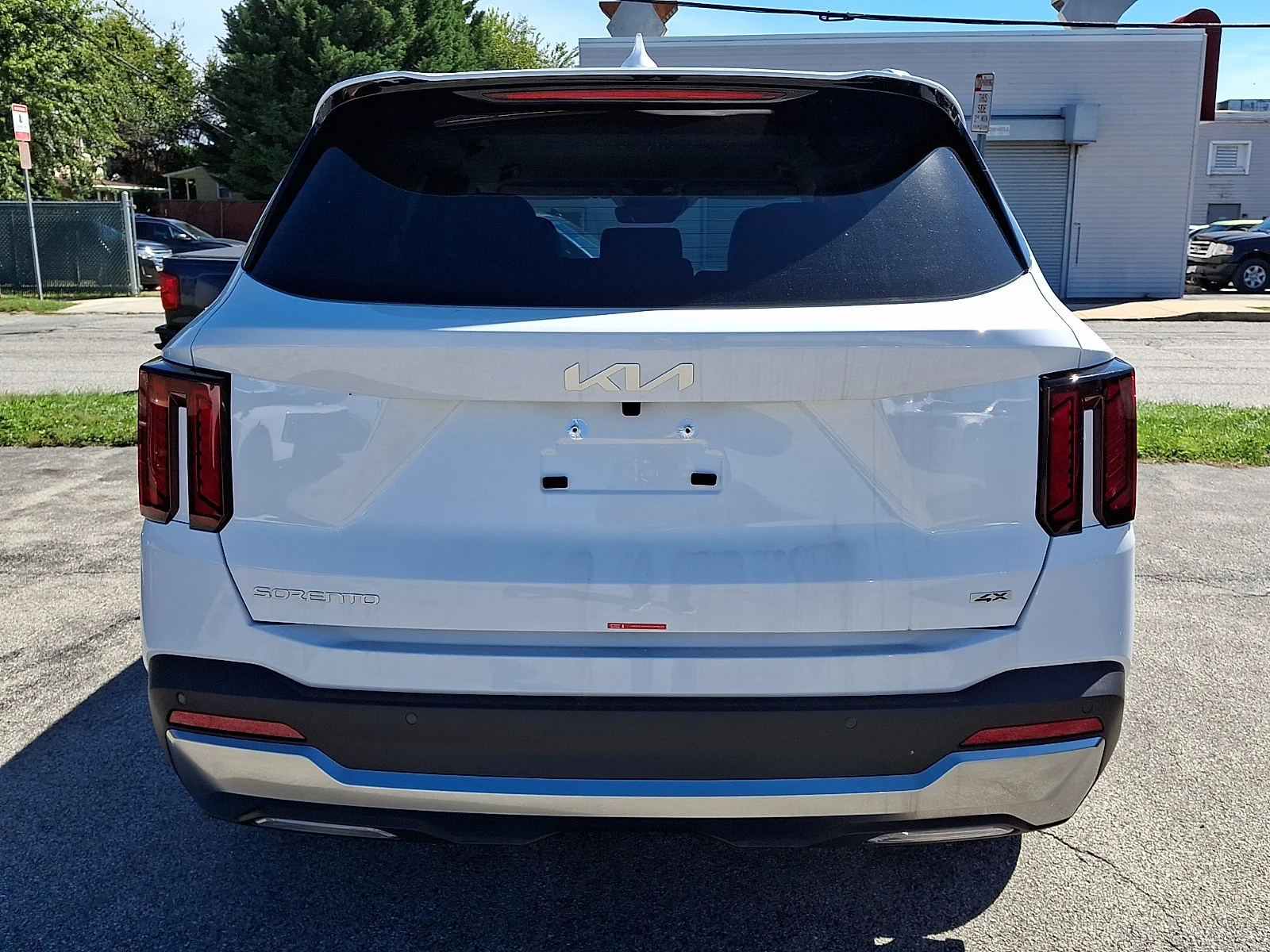 New 2026 White Kia S image 6