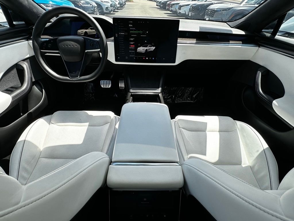 Used 2021 White Tesla Plaid image 19