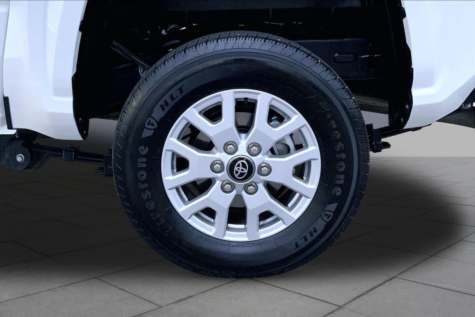 Used 2025 Ice Cap Toyota SR image 11