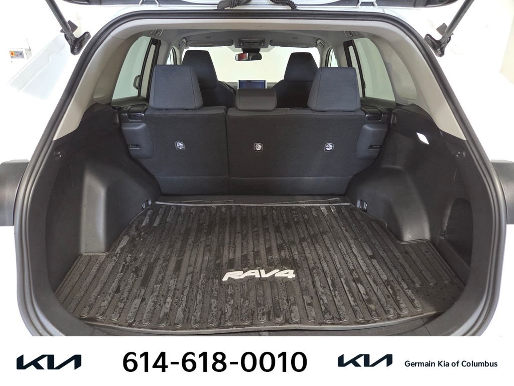 Used 2023 White Toyota LE image 20