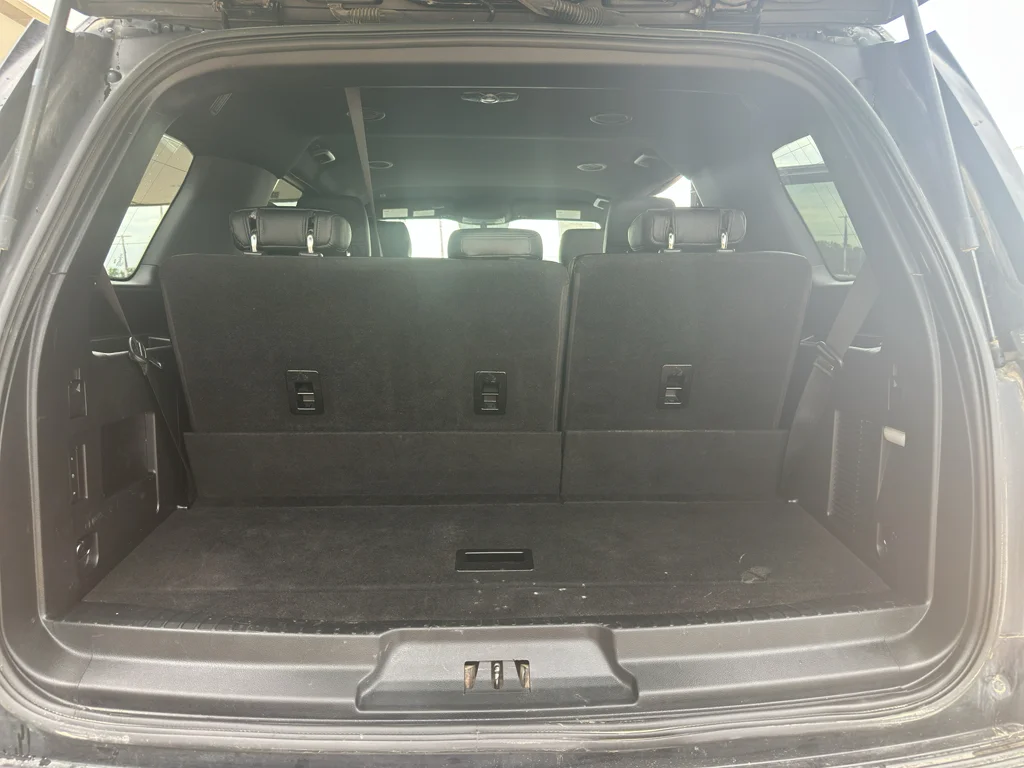 Used 2018 Shadow Black Ford XLT image 29