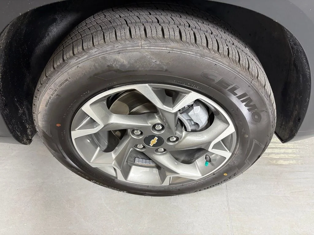 Used 2025 Black Chevrolet LT image 11