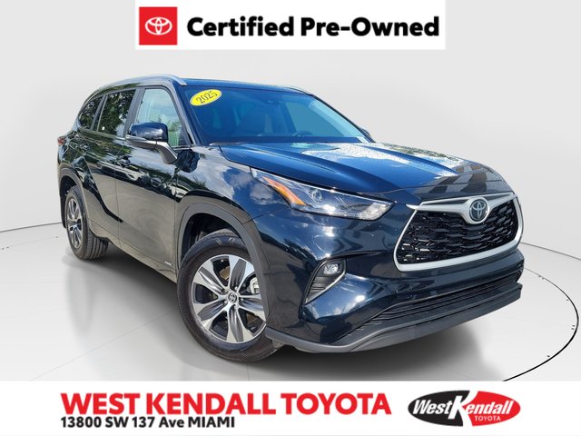 2025 Toyota Highlander XLE