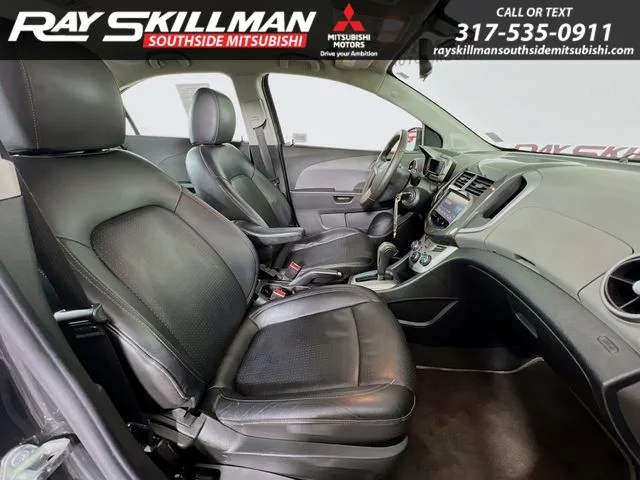Used 2015 Gray Chevrolet LTZ image 34