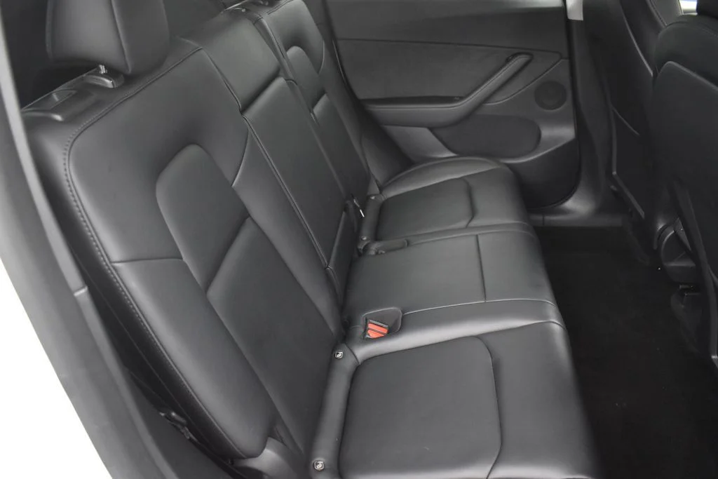 Used 2022 White Tesla Long Range image 23