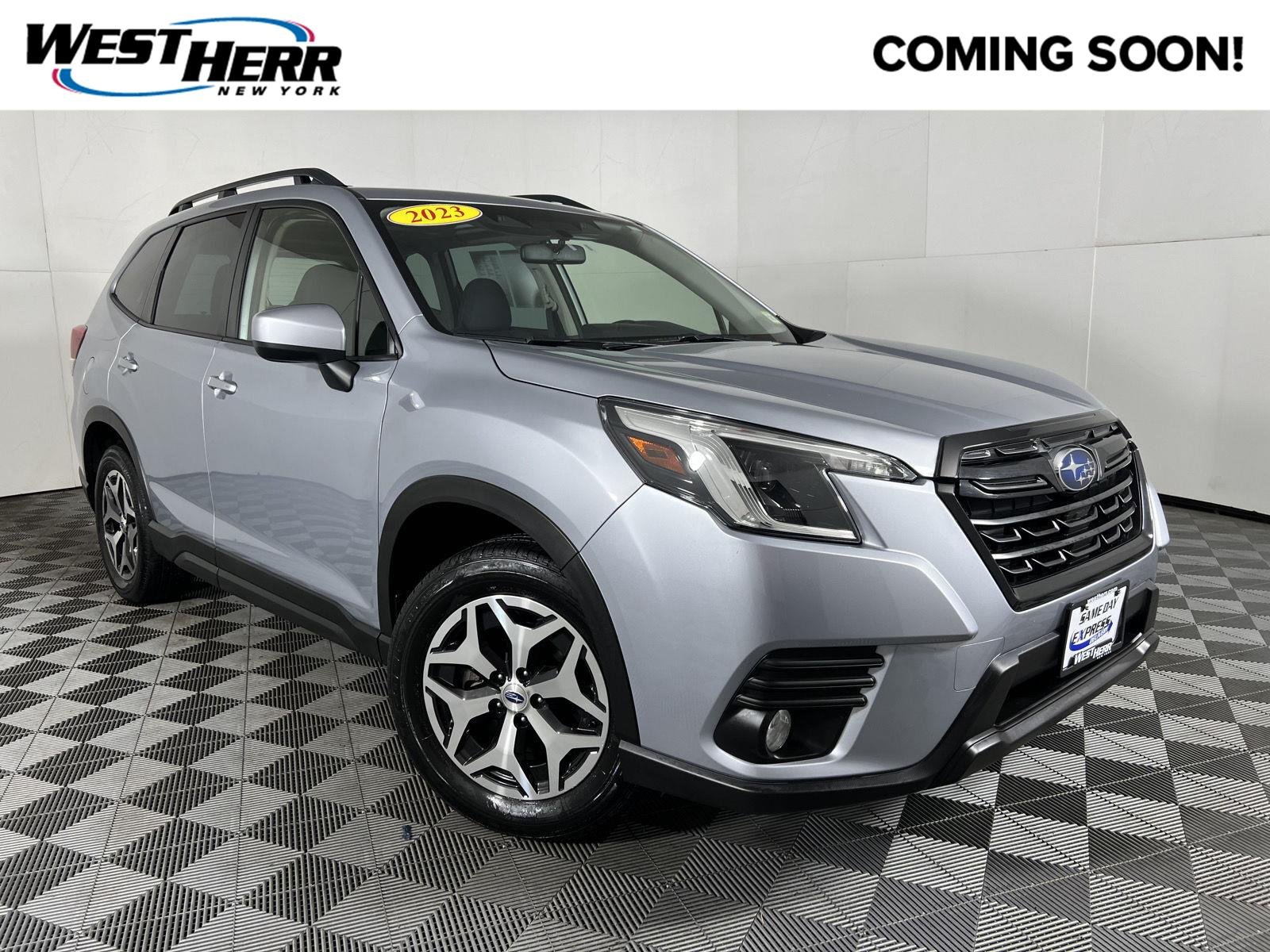 Used 2023 Ice Silver Metallic Subaru Premium image 1