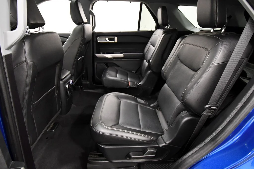 Used 2022 Blue Ford Limited image 15