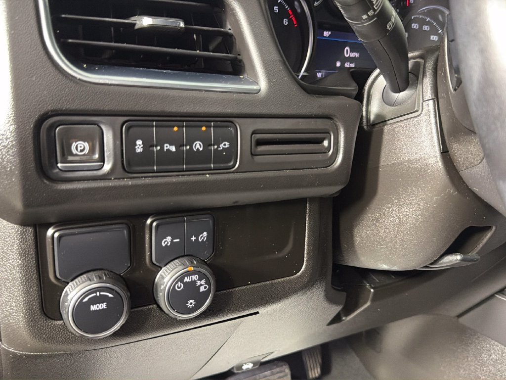 Used 2021 BLACK Chevrolet LT image 19