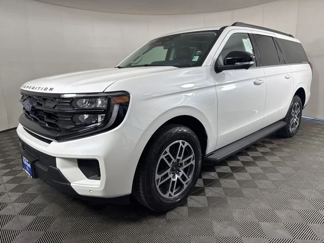 New 2026 Star White Metallic Tri-Coat Ford Active image 8