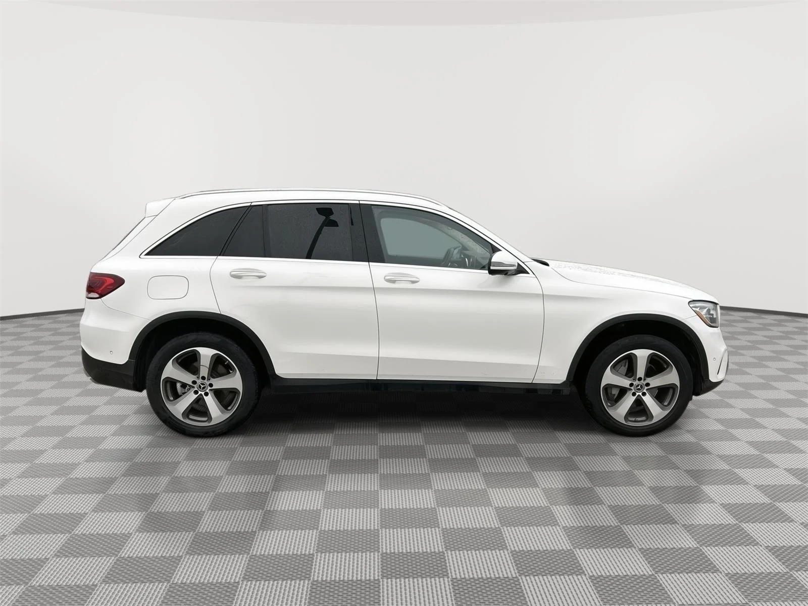 Certified Used 2020 Polar White Mercedes-Benz GLC 300 image 2