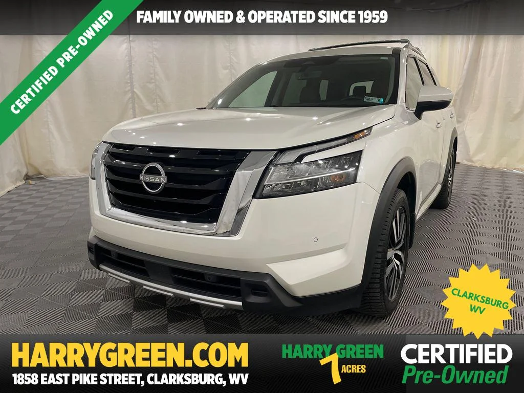 Certified Used 2023 Pearl White Tricoat Nissan Platinum image 1