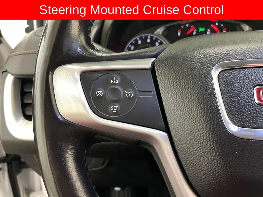 Certified Used 2019 SUMMIT WHITE GMC SLE image 24
