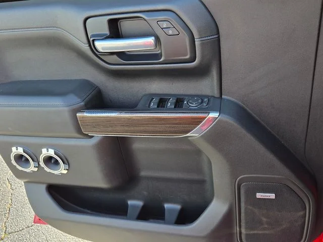 Used 2021 Red Chevrolet RST image 28