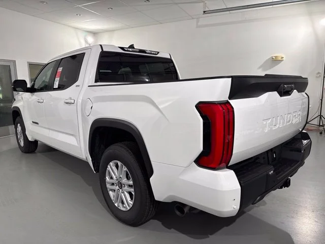 New 2026 Ice Cap Toyota SR5 image 5