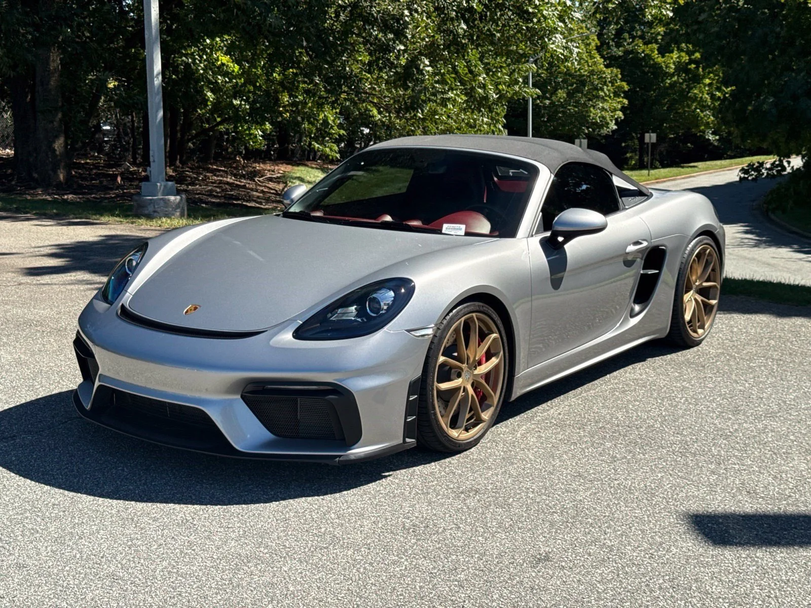 Used 2022 GT Silver Metallic Porsche  image 1