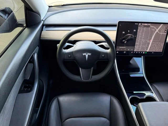 Used 2020 Solid Black Tesla Long Range image 20
