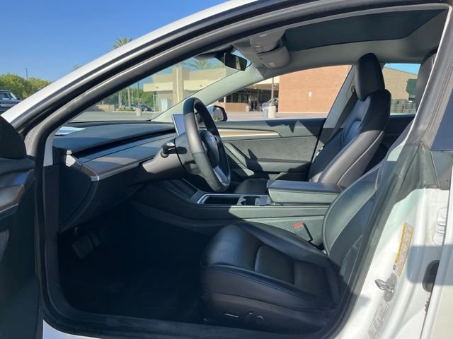 Used 2023 Pearl White Multi-Coat Tesla  image 8
