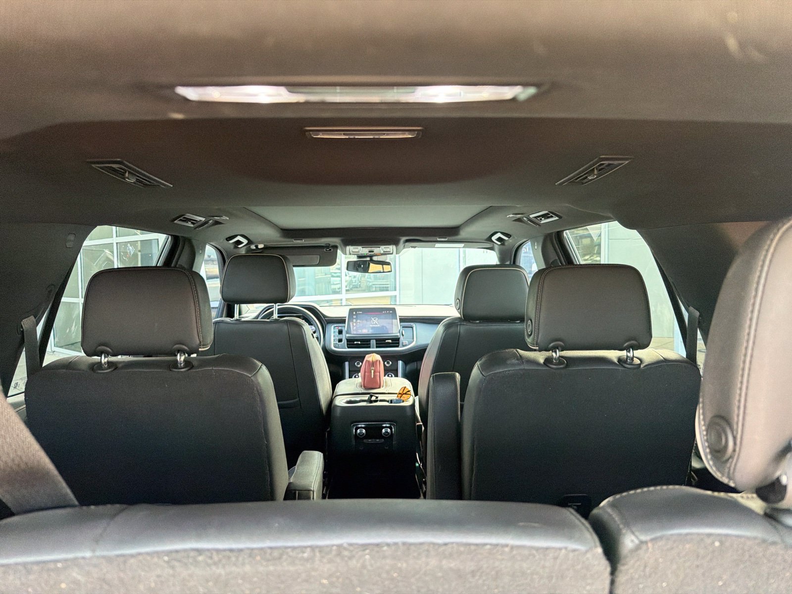 Used 2023 White GMC SLT image 14