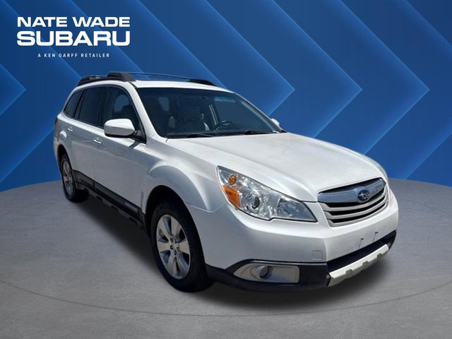 2011 Subaru Outback 3.6R Limited Pwr Moon/Nav