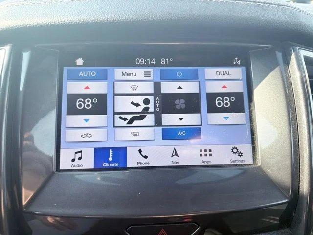 Used 2019 Silver Ford Lariat image 21