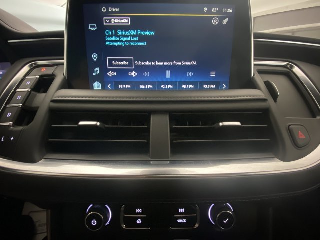 Used 2023 Gray Chevrolet Z71 image 16
