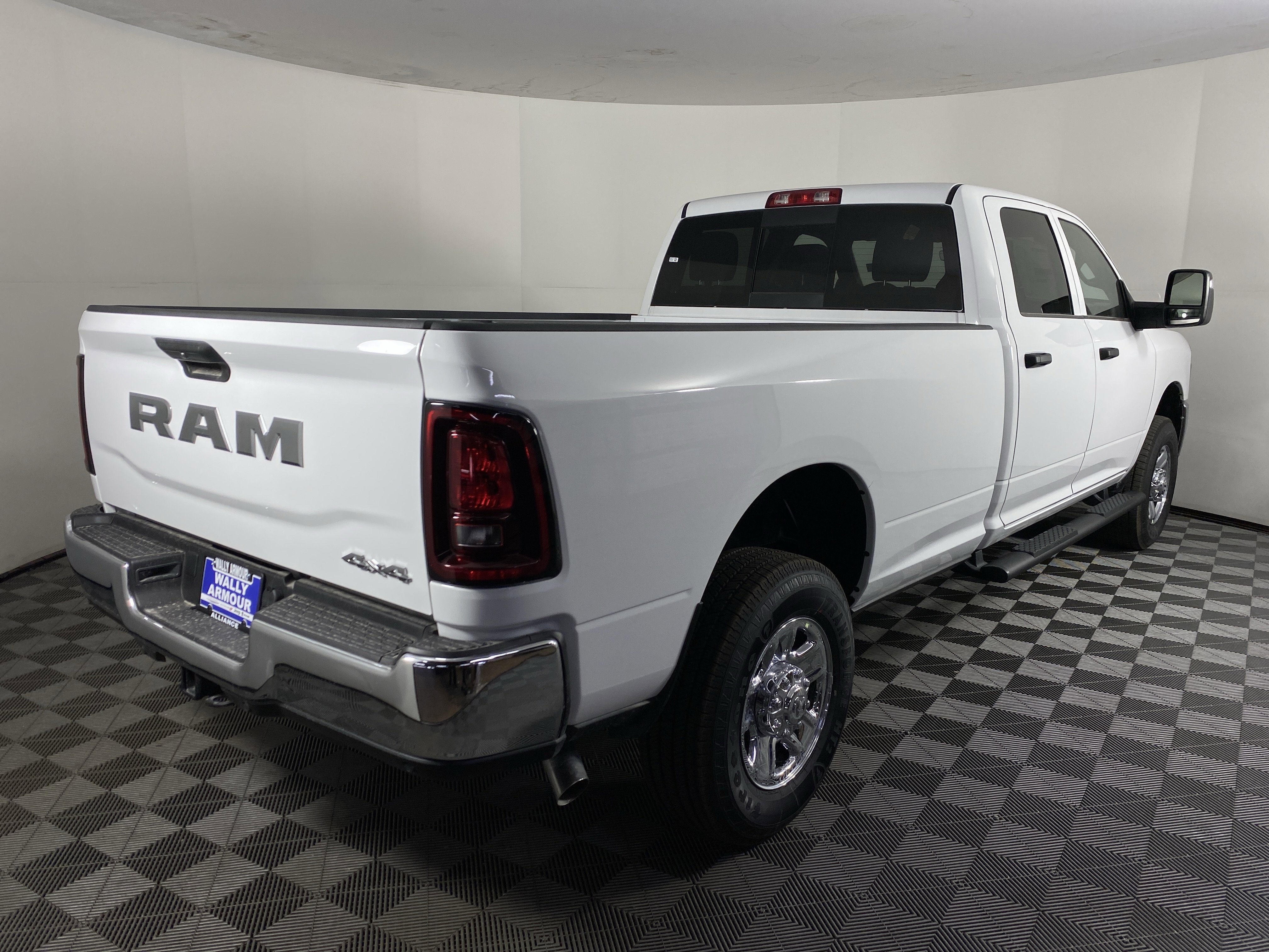 2026 RAM 2500 Tradesman - Photo 6
