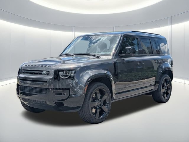 New 2026 Carpathian Grey Land Rover X-Dynamic SE image 2