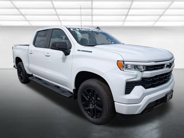 Used 2026 Summit White Chevrolet RST image 1