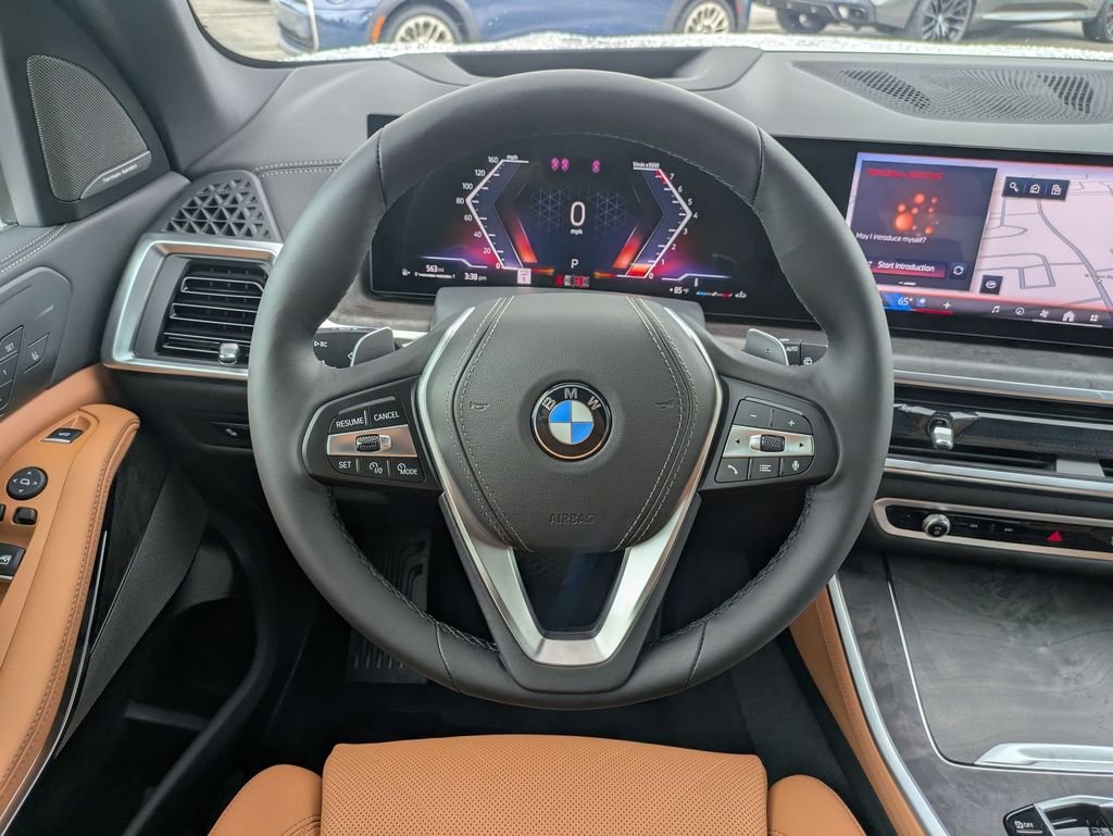 New 2026 Mineral White Metallic BMW xDrive40i image 11