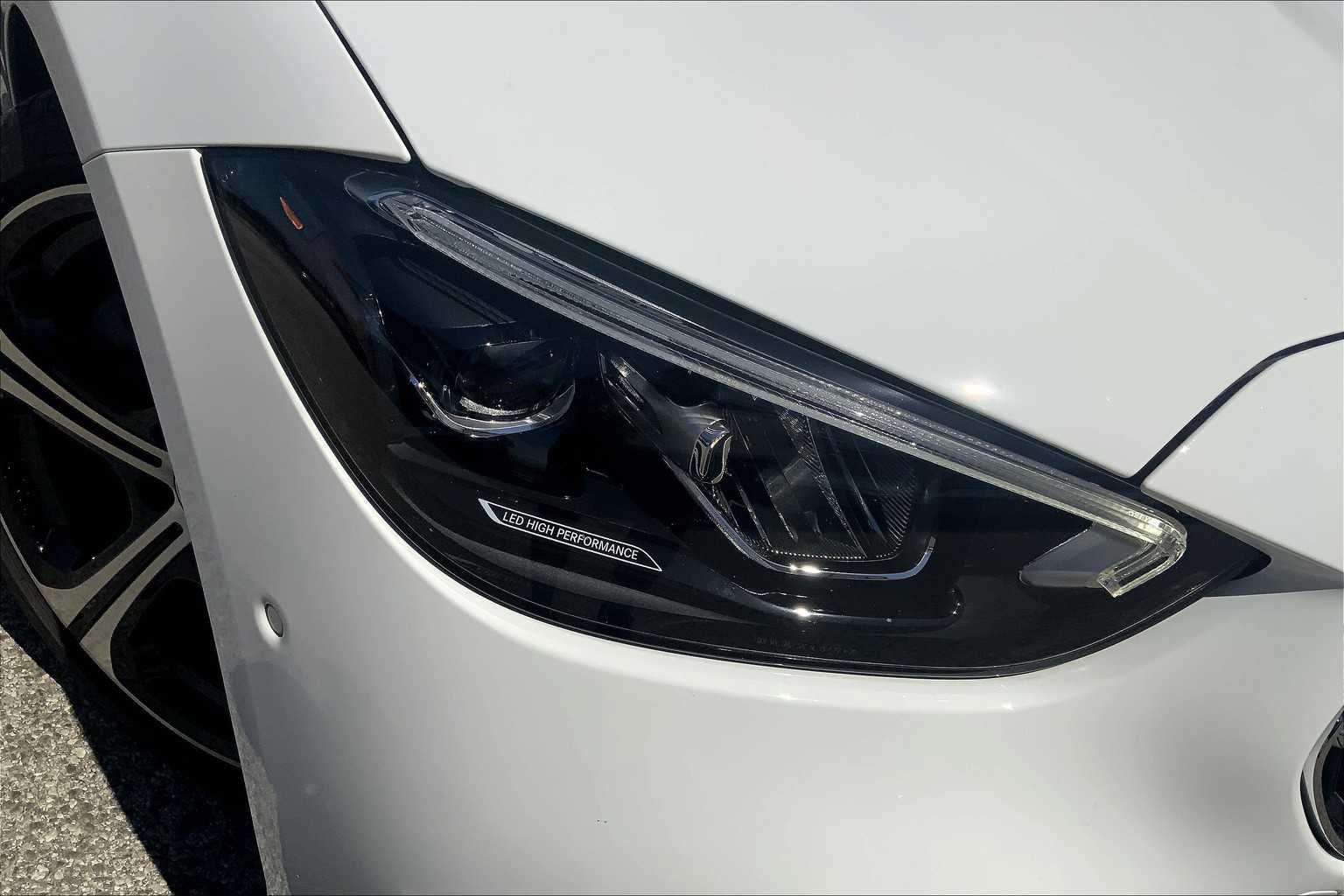Certified Used 2022 Polar White Mercedes-Benz C 300 image 27