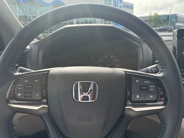 2025 Honda Odyssey EX-L - Photo 15