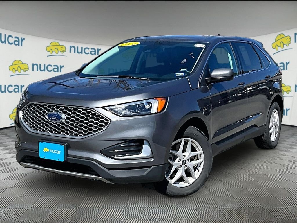 Used 2024 Gray Metallic Ford SEL image 3