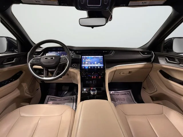 Used 2023 White Jeep Limited image 9