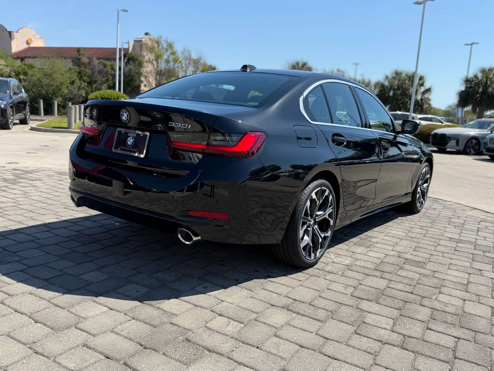 2026 BMW 3 Series 330i - Photo 9