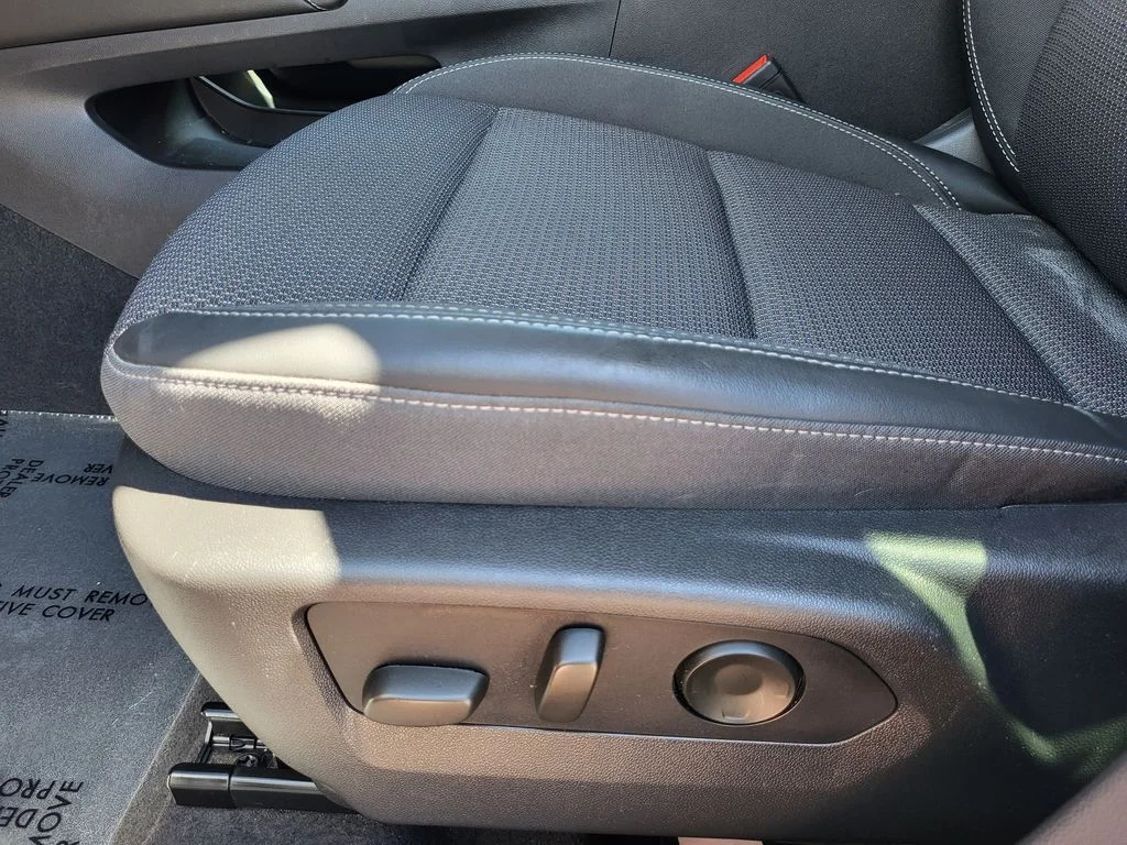 Used 2021 CINNABAR METALLIC Buick Preferred image 19