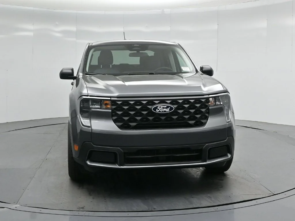 New 2026 Carbonized Gray Metallic Ford XLT image 50