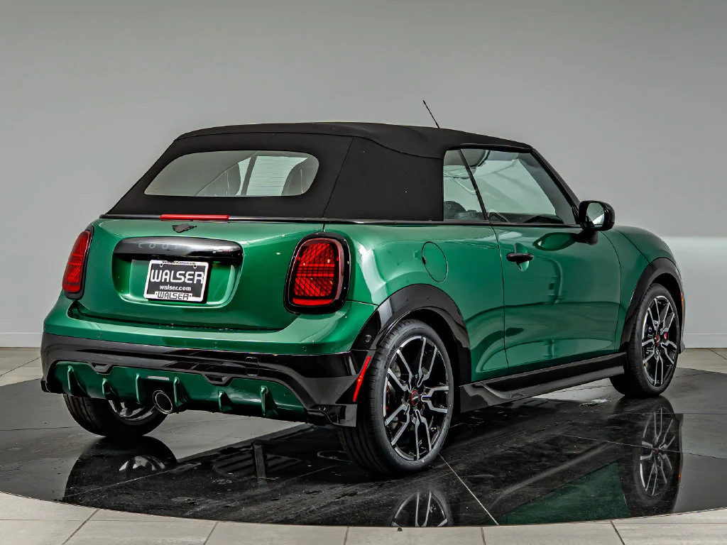 New 2026 British Racing Green MINI Iconic image 6