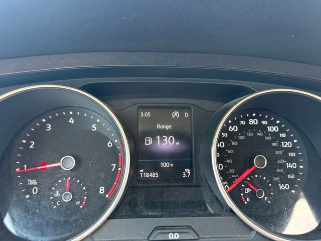 Used 2019 Green Volkswagen 2.0T SE image 15
