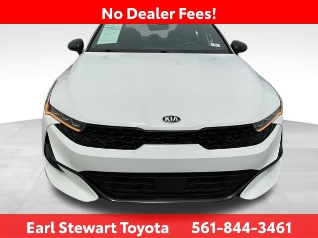 Used 2021 White Kia GT-Line image 10