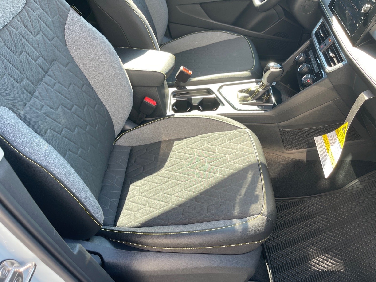 New 2027 Platinum Gray Metallic 2r2r Volkswagen Sport image 18