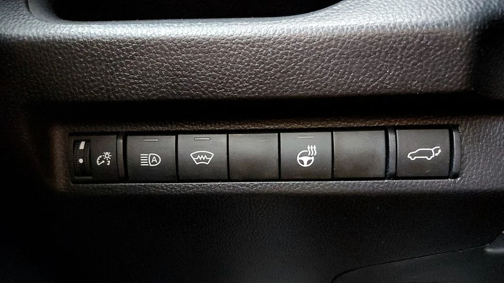 Used 2023 Gray Toyota XLE image 32