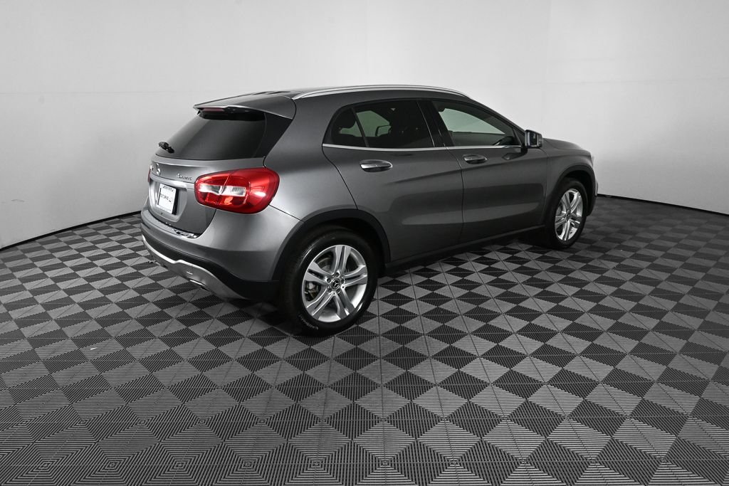 Certified Used 2019 Gray Mercedes-Benz GLA 250 image 27