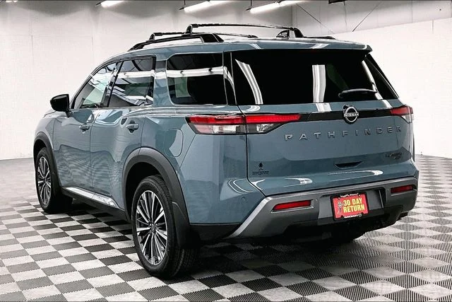 New 2026 Baltic Teal Nissan Platinum image 3