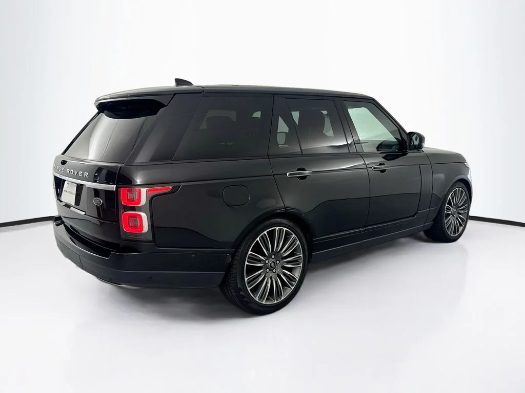 Certified Used 2022 Black Land Rover Autobiography image 5