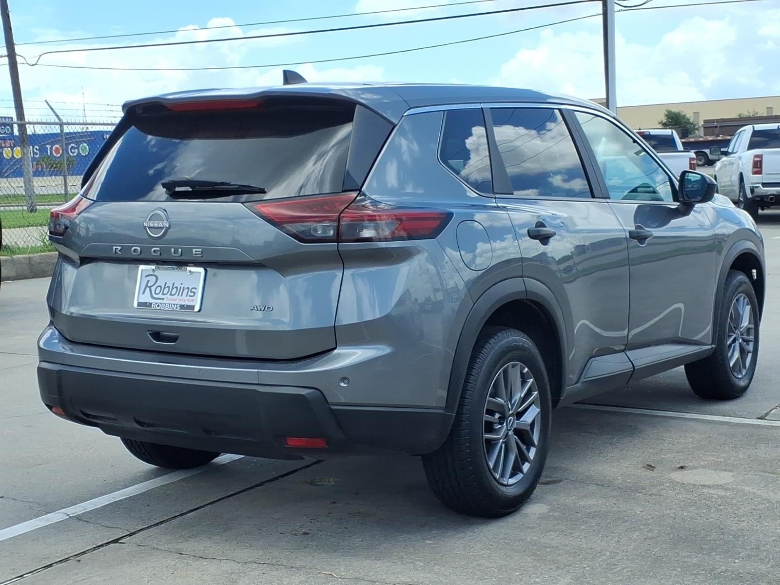 2024 Nissan Rogue S Gray at Robbins Nissan