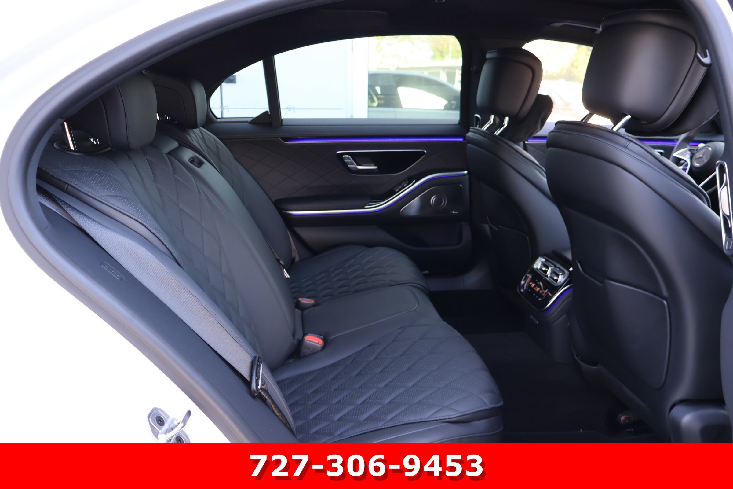 Certified Used 2025 MANUFAKTUR Moonlight Mercedes-Benz S 580 image 22