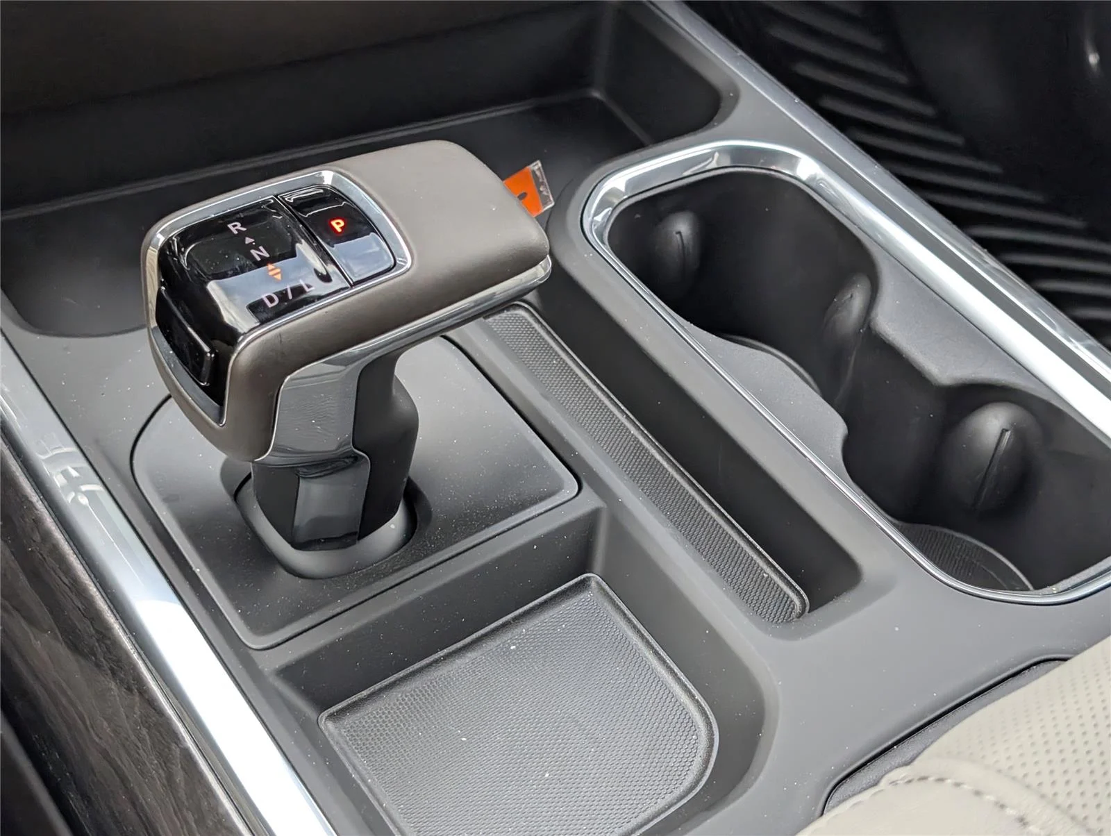 2026 Chevrolet Silverado 1500 LTZ - Photo 16