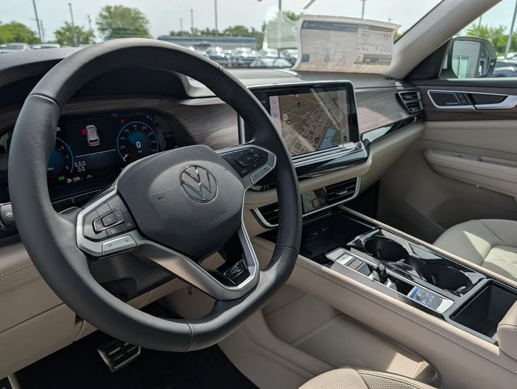 New 2026 White/off-white Volkswagen 2.0T SEL Premium R-Line image 19