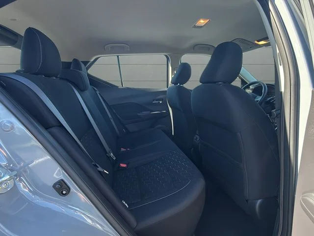 Used 2023 Gray Nissan SV image 11