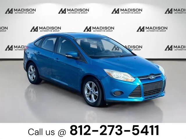 Used 2013 Blue Ford SE image 3
